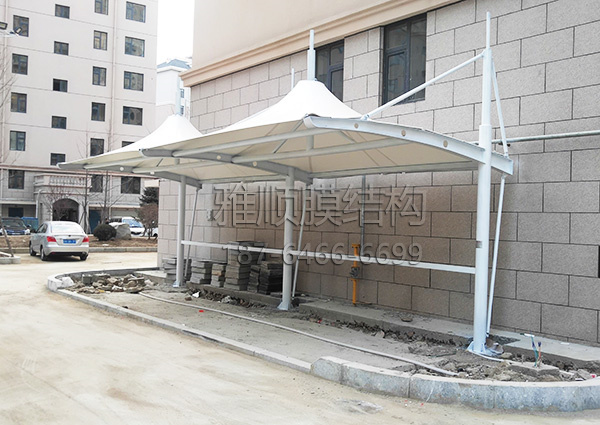 膜結構車棚-遼寧蓋州市國際新城b區(qū)（封面）