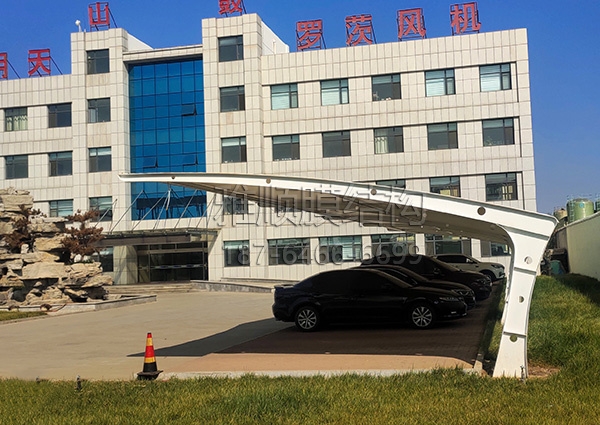 膜結(jié)構(gòu)車(chē)棚-濟(jì)南章丘明天機(jī)械廠(chǎng)交付使用